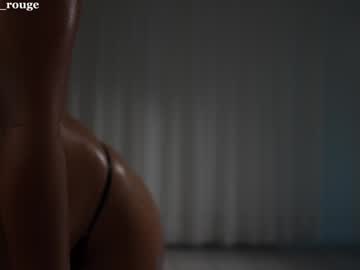 Foto porno alisonrouge descoperita pe video chat pe KUR.ro