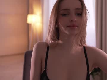 Foto porno Fantezii cu -AnnaMaria- pe BongaCams pe KUR.ro