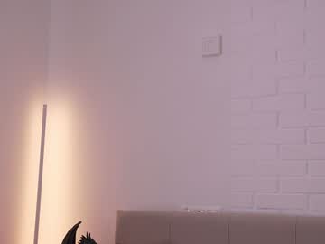 Foto porno Ganduri murdare cu alissa_wxw pe KUR.ro