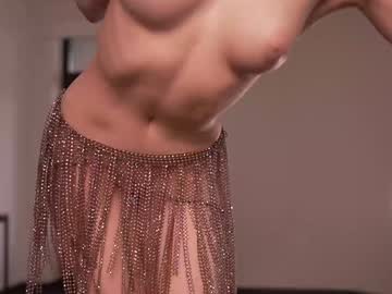 Foto porno Fantezii cu -AnnaMaria- pe BongaCams pe KUR.ro