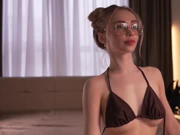 Foto porno Fantezii cu -AnnaMaria- pe BongaCams pe KUR.ro