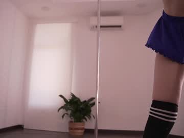 Foto porno Ganduri murdare cu alissa_wxw pe KUR.ro