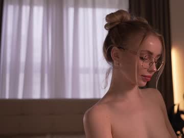 Foto porno Fantezii cu -AnnaMaria- pe BongaCams pe KUR.ro