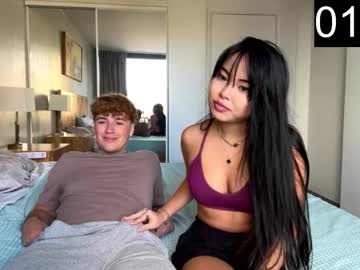 Foto porno Asian-Hunter se dezbraca la web pe BongaCams pe KUR.ro