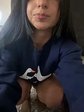 Foto porno Ce sexy este aly_golden_ pe KUR.ro