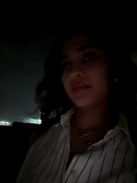 Foto porno amcutefatima vrea sex pe StripChat pe KUR.ro