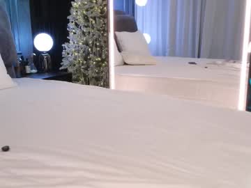 Foto porno Nebunii pe chat marca CindyBKK pe KUR.ro