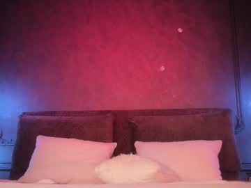 Foto porno Nebunii pe chat marca CindyBKK pe KUR.ro
