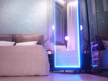 Foto porno Nebunii pe chat marca CindyBKK pe KUR.ro