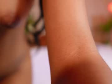 Foto erotica #741702 pe KUR.ro