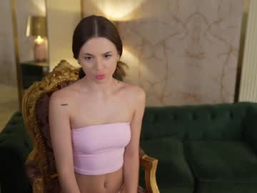 Foto porno anabel054 ne arata tot la camera pe KUR.ro