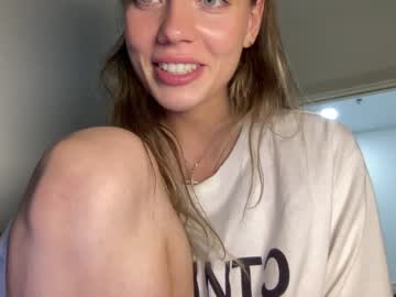 Foto porno Sex online cu angel_from_sky pe KUR.ro