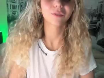 Foto porno anyaa777 vrea sex pe Chaturbate pe KUR.ro