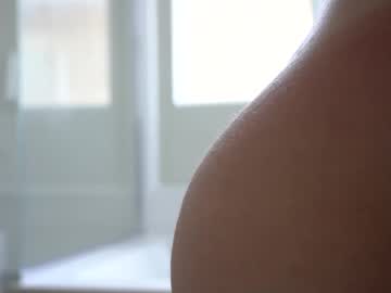 Foto erotica #1223120 pe KUR.ro