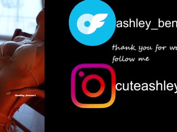 ashley_benson1 se dezbraca la web pe Chaturbate