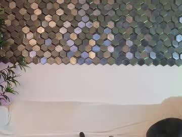 Foto porno ashley_is_heree se dezbraca la web pe Chaturbate pe KUR.ro