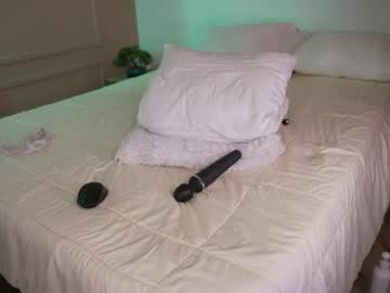 Foto porno Sex online cu ashley_jones9 pe KUR.ro