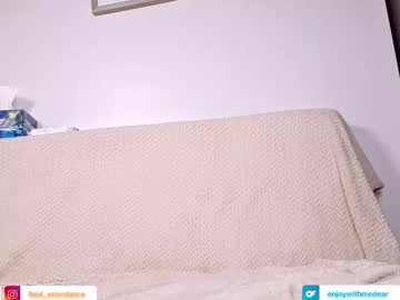 Foto porno Nebunii pe chat marca asiandance pe KUR.ro