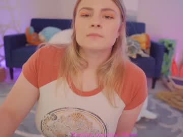 Foto porno asiri_ocean descoperita pe video chat pe KUR.ro