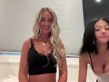 Foto porno Sex online cu aspenhall pe KUR.ro