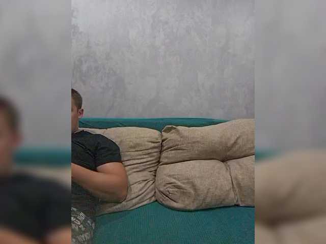 Foto porno Sex online cu assshake011 pe KUR.ro