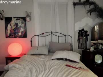 Foto porno Sex online cu audrey_ pe KUR.ro