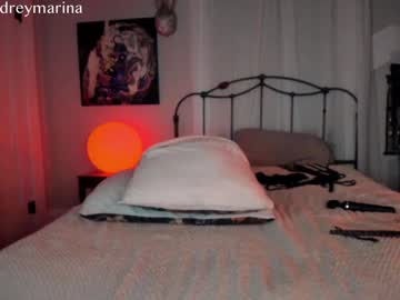 Foto porno Sex online cu audrey_ pe KUR.ro
