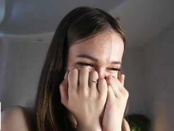 Foto porno Ce sexy este auroralowen pe KUR.ro
