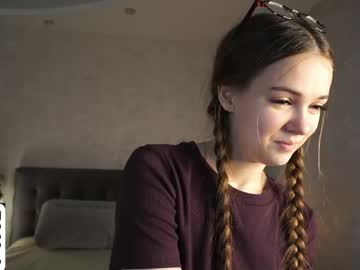 Foto porno Ce sexy este auroralowen pe KUR.ro