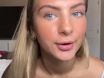 Foto porno av3ryyyy vrea sex pe Chaturbate pe KUR.ro