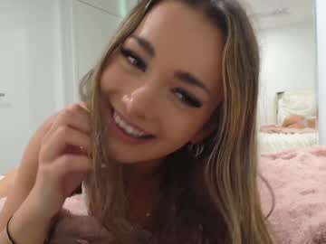 Foto porno avabrooks vrea sex pe Chaturbate pe KUR.ro