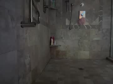 Foto porno avaowenss ne arata tot la camera pe KUR.ro