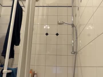 Foto porno Discutii intime cu aviebby pe KUR.ro