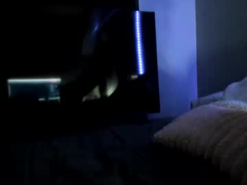 Foto porno Nebunii pe chat marca babbyjacks pe KUR.ro