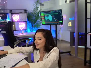 Foto porno Ce sexy este babesgowild pe KUR.ro