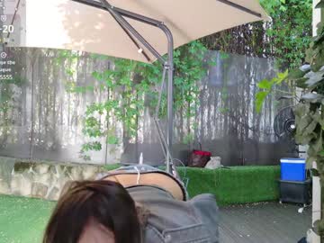 Foto porno Sex online cu babesgowild pe KUR.ro