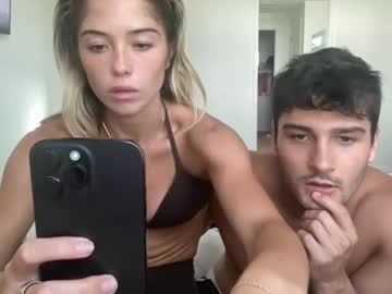 Foto porno Discutii intime cu baby1xo pe KUR.ro
