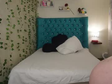 Foto erotica #1671366 pe KUR.ro