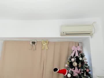 Foto porno Sex online cu babyaylin pe KUR.ro