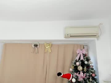 Foto porno Sex online cu babyaylin pe KUR.ro