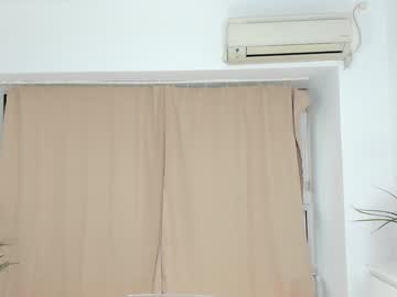 Foto porno Sex online cu babyaylin pe KUR.ro