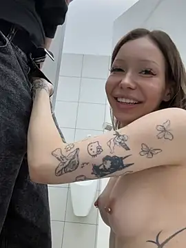 Foto porno Fantezii cu babydolll pe StripChat pe KUR.ro