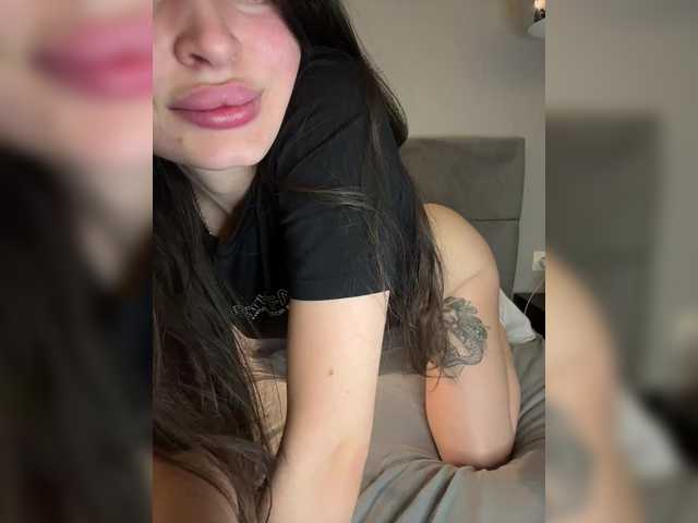 Foto porno Fantezii cu babyymommyanddadyy pe BongaCams pe KUR.ro