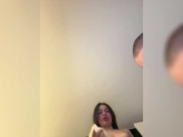 Foto porno Fantezii cu babyymommyanddadyy pe BongaCams pe KUR.ro