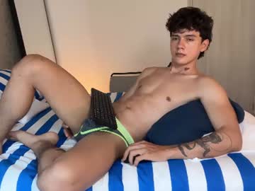 Foto erotica #4568959 pe KUR.ro