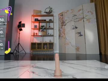 Foto porno Ce sexy este baeasian pe KUR.ro