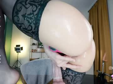 Foto porno Ce sexy este baeasian pe KUR.ro