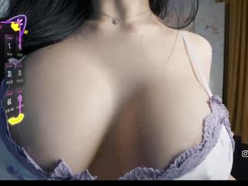 Foto porno Ce sexy este baeasian pe KUR.ro