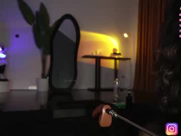 Foto porno Ce sexy este baeasian pe KUR.ro