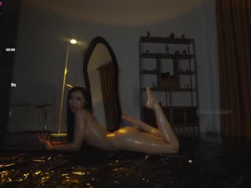 Foto porno Ce sexy este baeasian pe KUR.ro